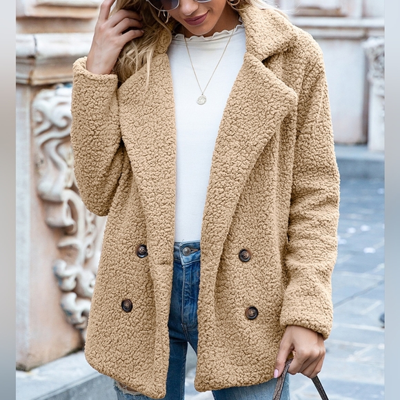 Sherpa Fusion Double-Breasted Coat - Khaki - Picture 3 of 6